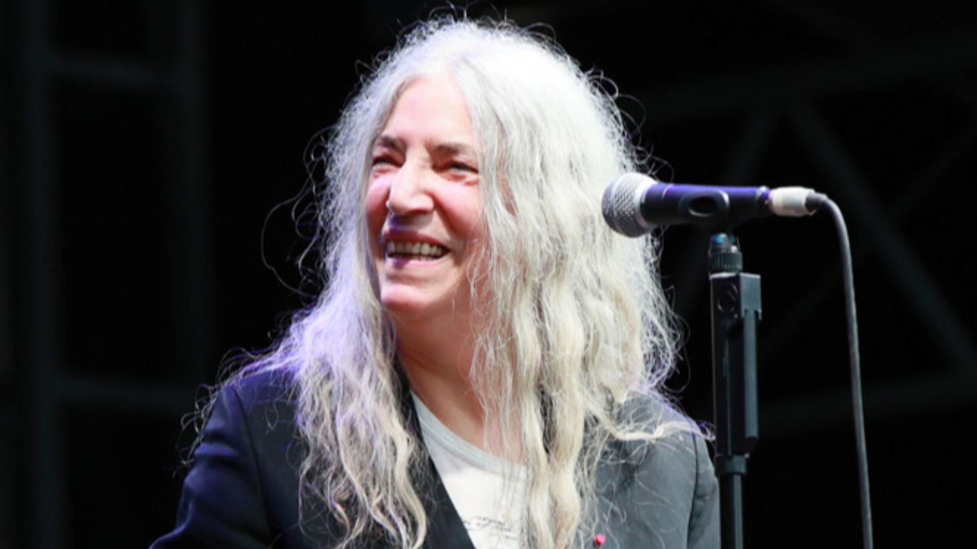 File:Patti Smith in Berlin, 2022, Bild 2.jpg