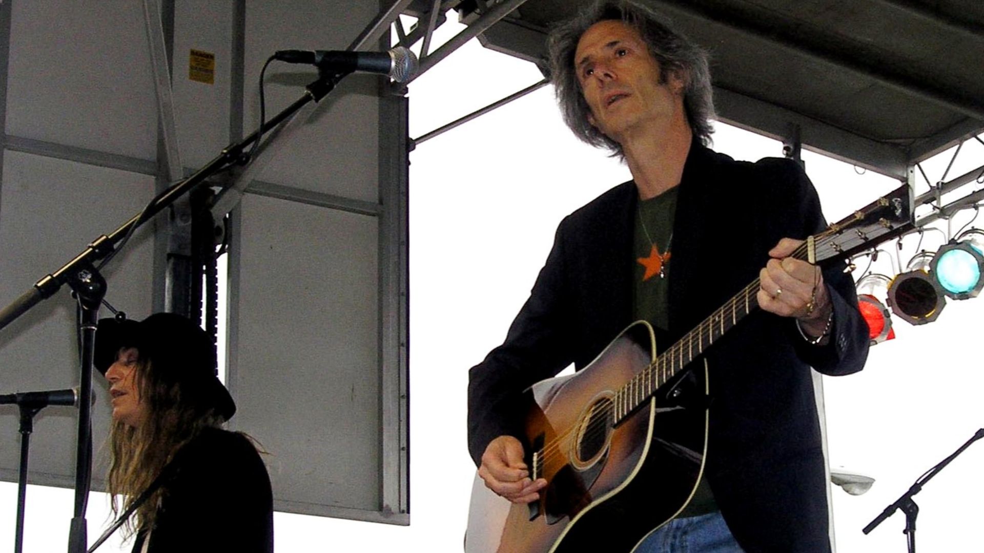 File:Patti Smith performing at Lollapalooza Festival, Grant Park, Chicago (2).jpg