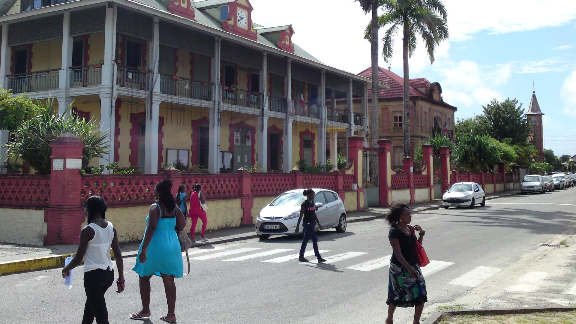 File:Saint-Laurent-du-Maroni (15789323958).jpg