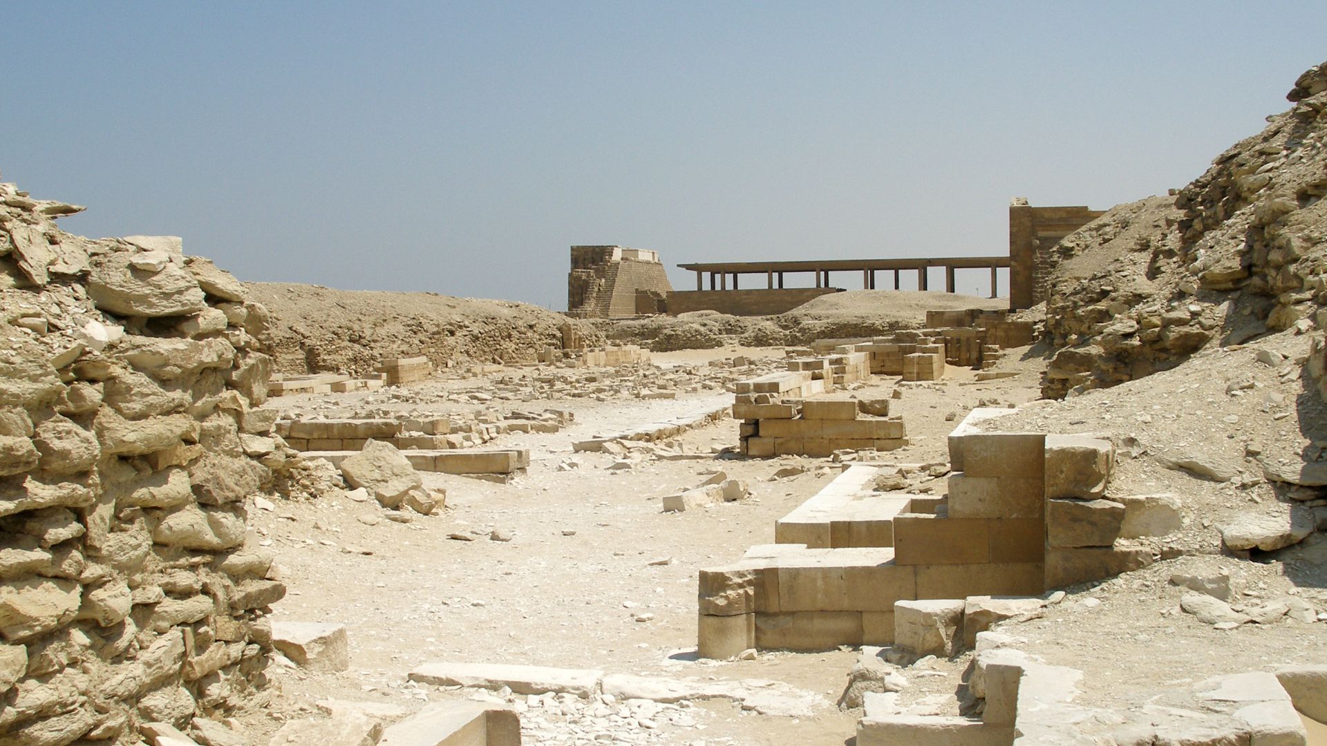 File:Saqqara archaeological complex, Ancient Egypt.jpg