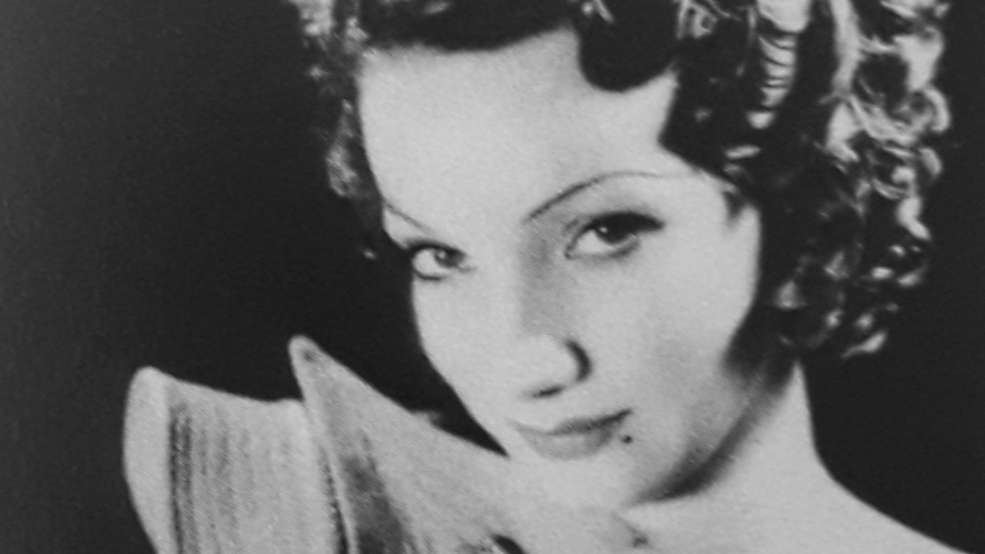 File:Carmen Miranda 1935.jpg