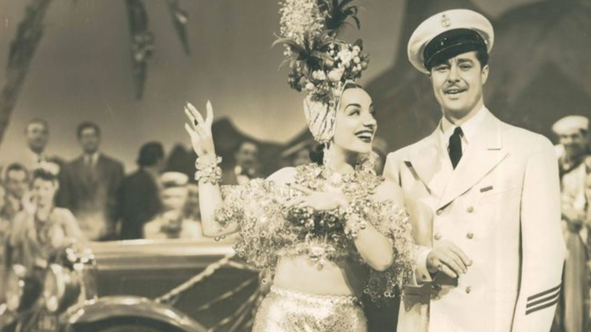 File:Carmen Miranda em Uma Noite no Rio 1941.jpg