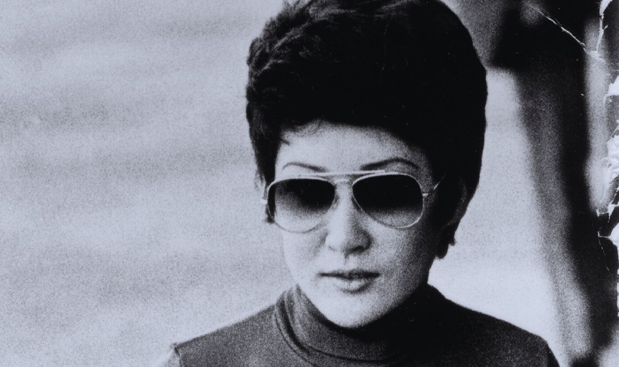 Gettyimages - 1126742830, B/W picture of Hong Kong film star Betty Ting-pei on her way to Tsunwan Coroner's Court this morning. But she was not called to the stand. 17 September 1973