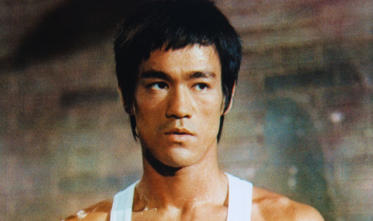 Gettyimages - 156478861, Bruce Lee Bruce Lee publicity portrait, 1972.