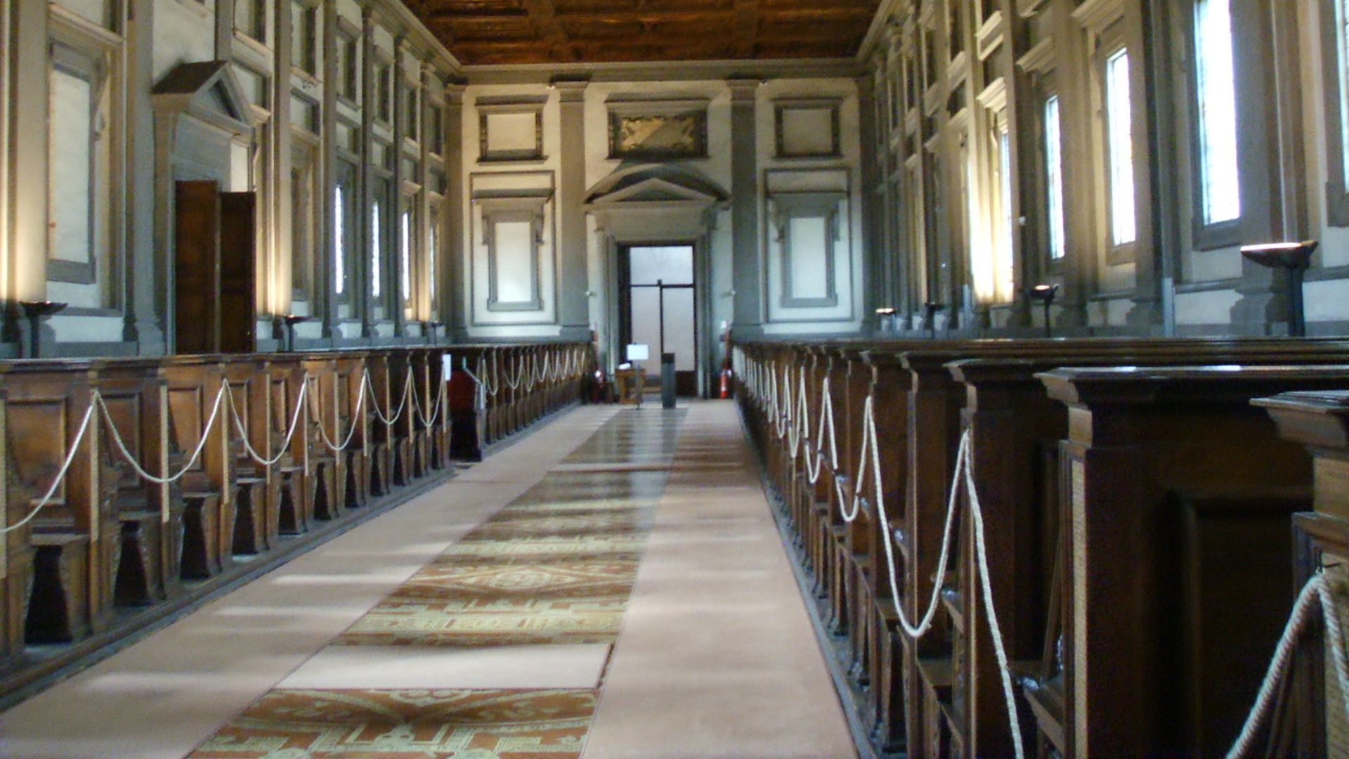 File:Biblioteca medicea laurenziana interno 01.JPG
