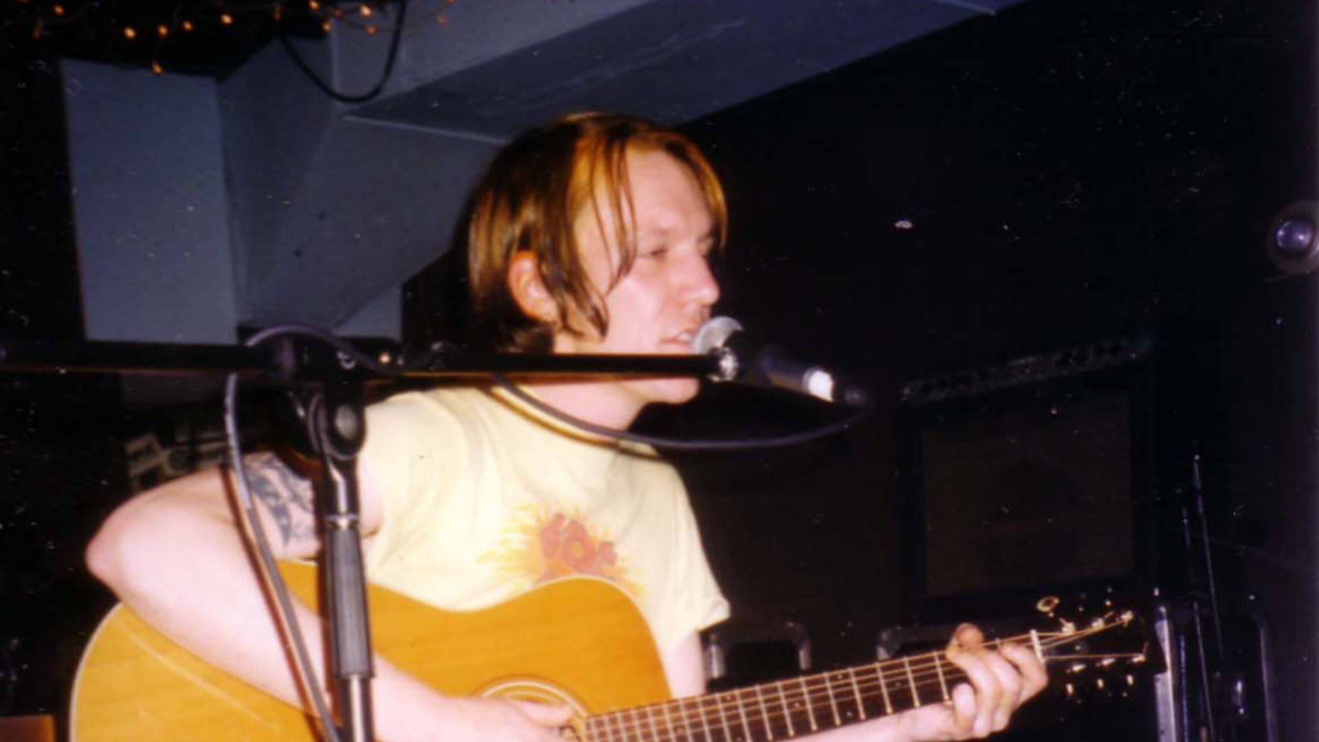 File:Elliott smith - Flickr - constintina.jpg