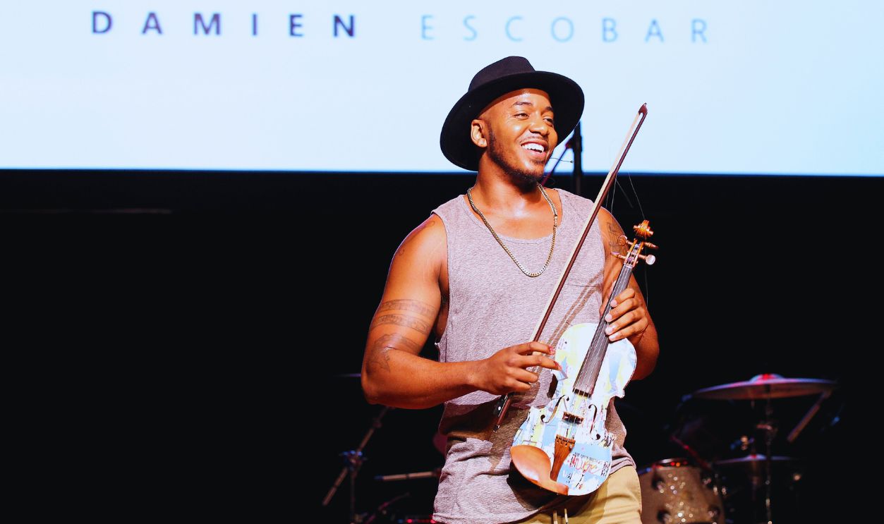 Gettyimages - 492296782, IEBA 2015 Conference - Day 1 NASHVILLE, TN - OCTOBER 11: Damien Escobar performs onstage during the IEBA 2015 Conference - Day 1 on October 11, 2015 in Nashville, Tennessee.