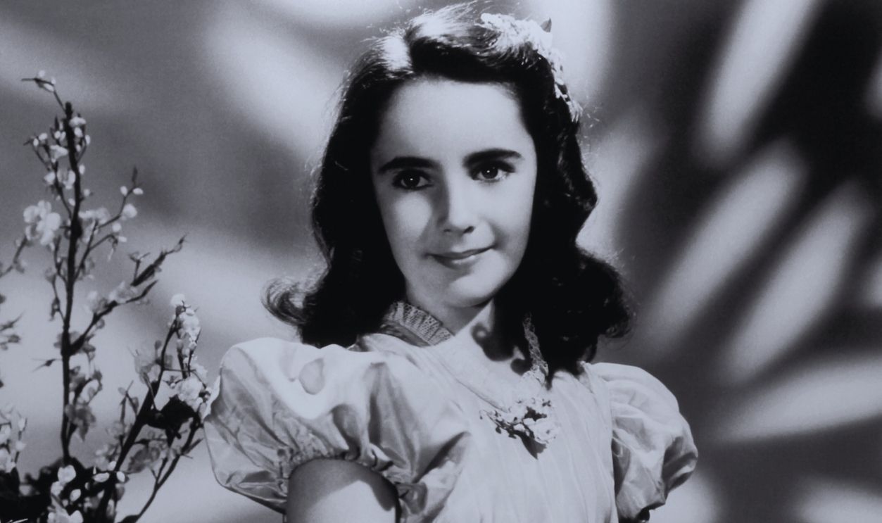 Gettyimages - 111364308, Elizabeth Taylor Archives UNITED STATES: Actress Elizabeth Taylor as a child in the 1940's .