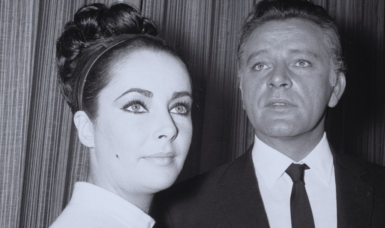 Gettyimages - 592204818, Elizabeth Taylor and Richard Burton seen here filming the V.I.P.'s at the MGM studios in Elstree. 21st December 1962