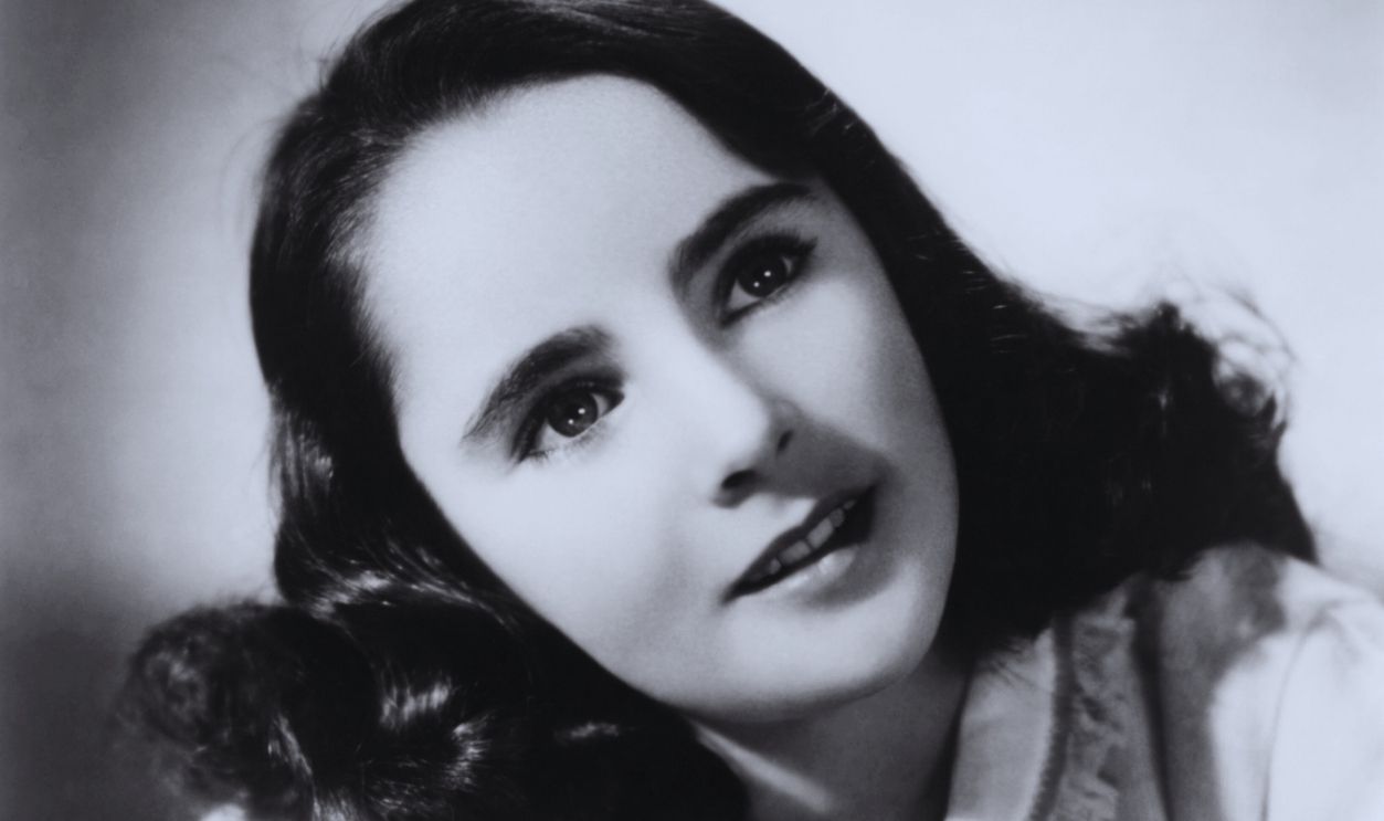 Gettyimages - 1065569246, 