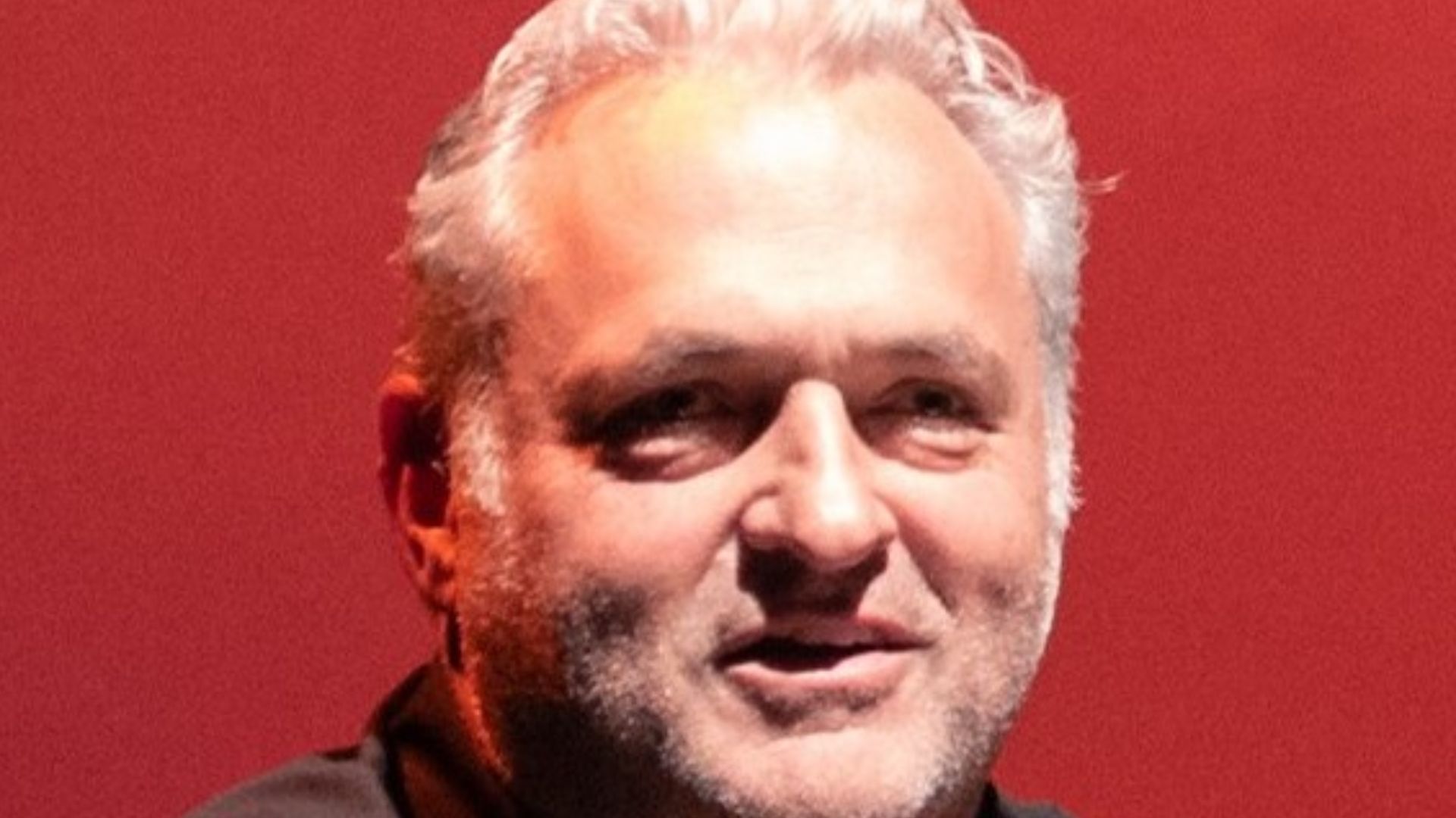 File:Genndy Tartakovsky 2023 2.jpg