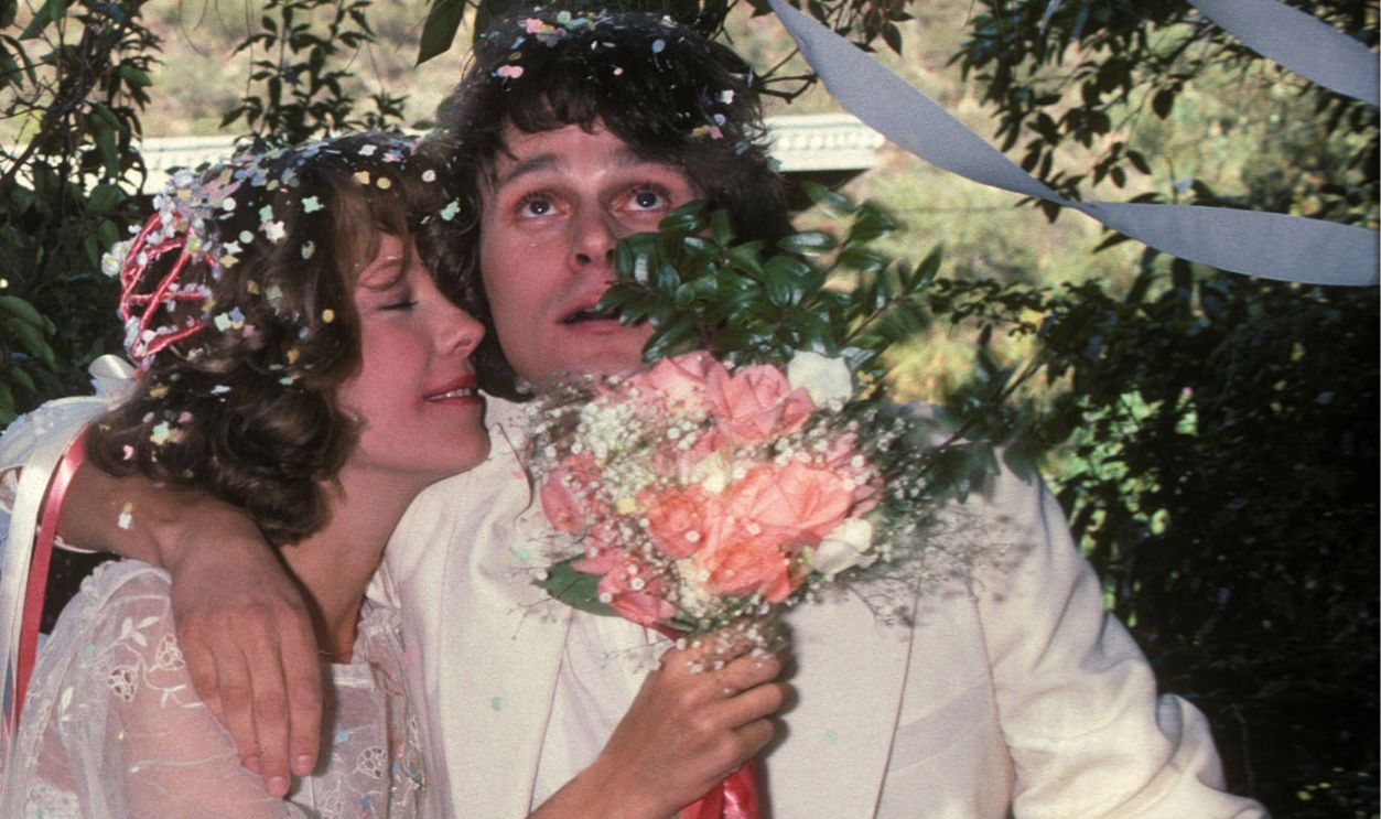 Pamela Des Barres and Michael Des Barres with Pamela's parents at at their wedding on October 29, 1977 in Los Angeles, California.