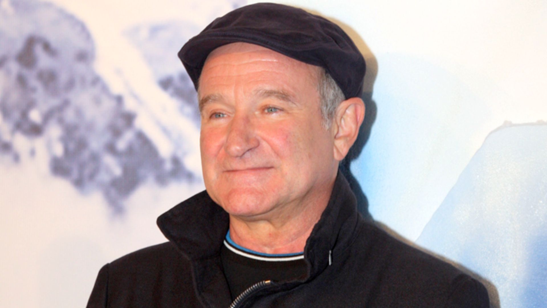 File:Robin Williams 2011a.jpg