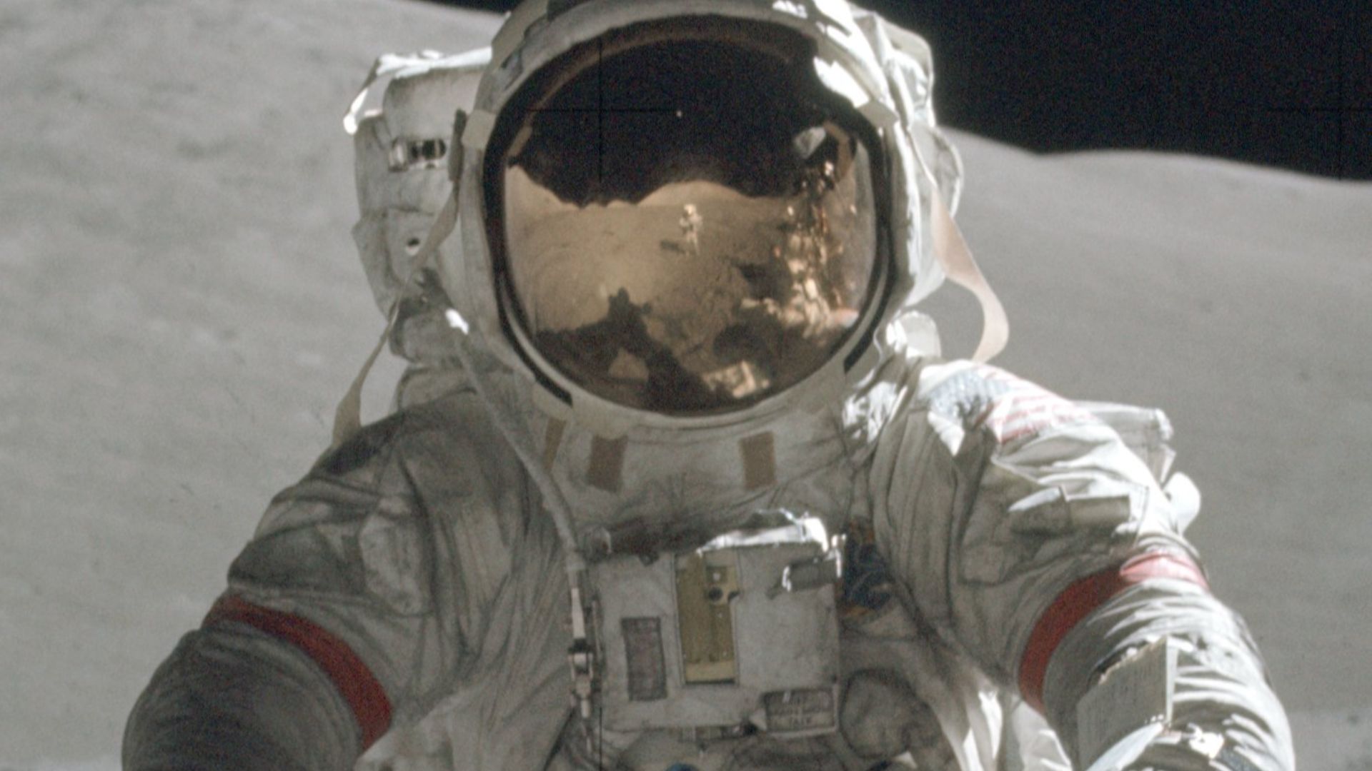 File:Apollo 17 Cernan on moon cropped.jpg