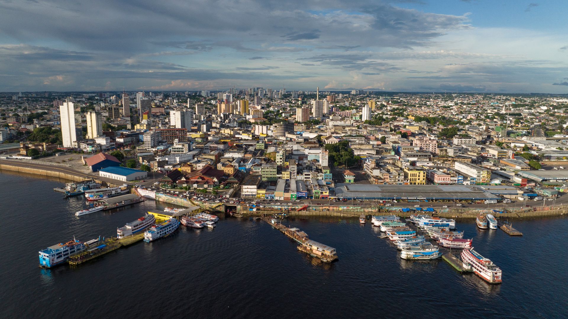 File:Manaus amazonas.jpg