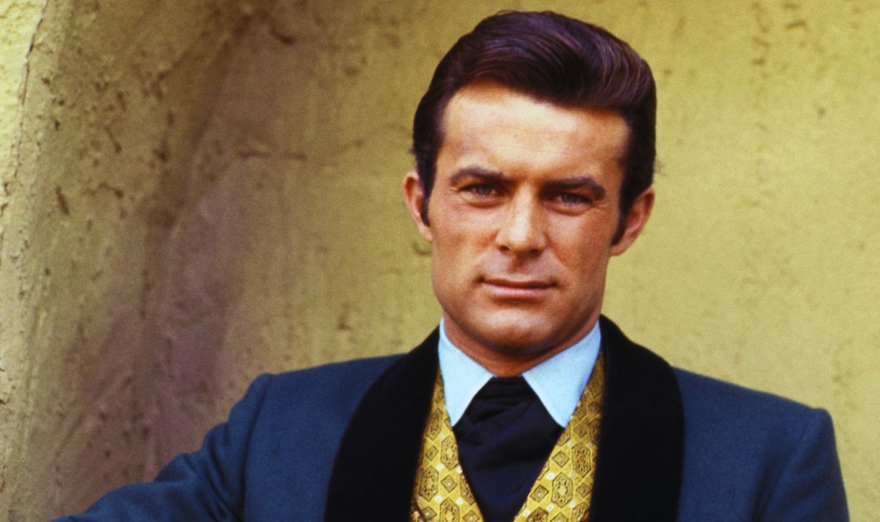 Gettyimages - 833130388, Robert Conrad in The Wild Wild West American actor Robert Conrad as James T West in 'The Wild Wild West' television series that ran on CBS, circa 1966.