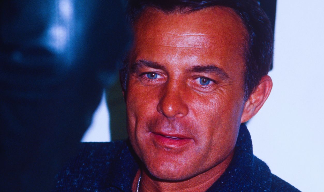 Gettyimages - 529323451, Robert Conrad Robert Conrad in a casual sweater; circa 1970; New York.