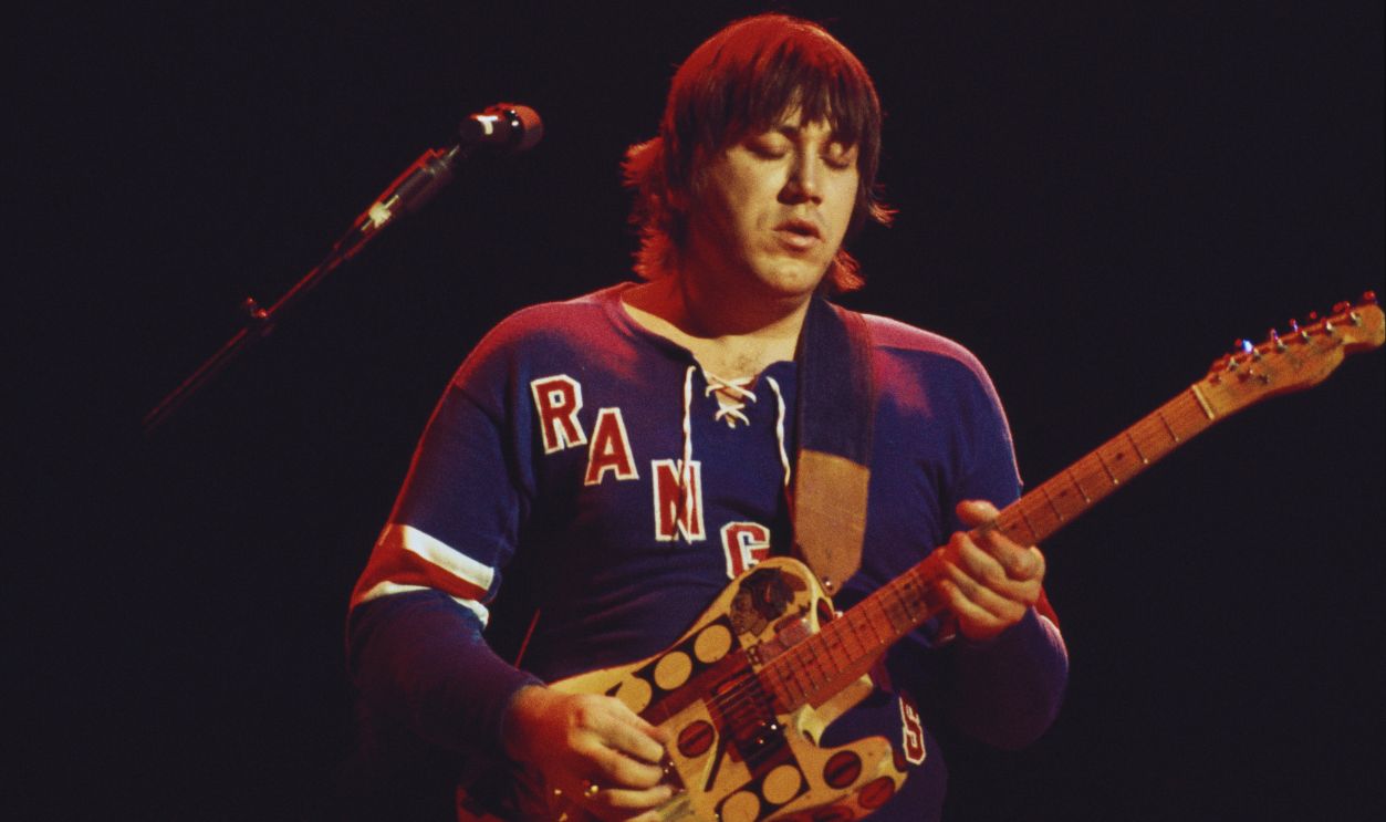 Gettyimages - 113861640, Terry Kath Of Chicago Terry Kath (1946-1978), guitarist with U.S. rock band Chicago, playing the guitar during a live concert performance at the Hammersmith Odeon in London, England, Great Britain, January 1977.