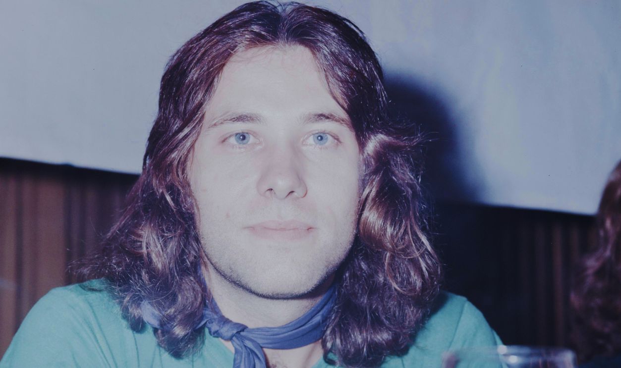 Gettyimages - 593376879, Chicago Terry Kath Press Conference On Their Visit To Japan (MANDATORY CREDIT Koh Hasebe/Shinko Music/Getty Images) Chicago Terry Kath press conference on their visit to Japan, Tokyo, June, 1971.