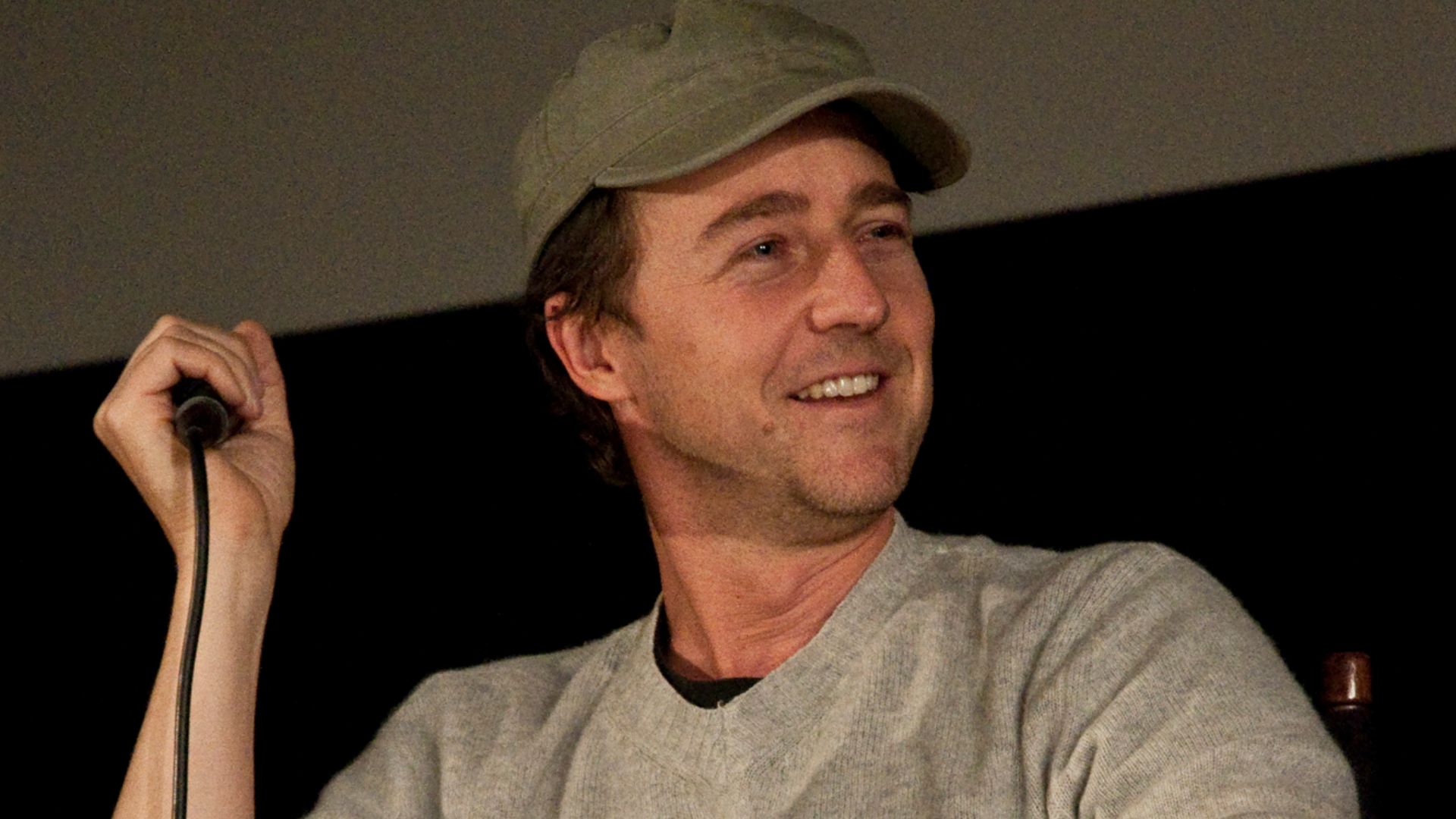 File:Edward Norton By Bridget Laudien.jpg