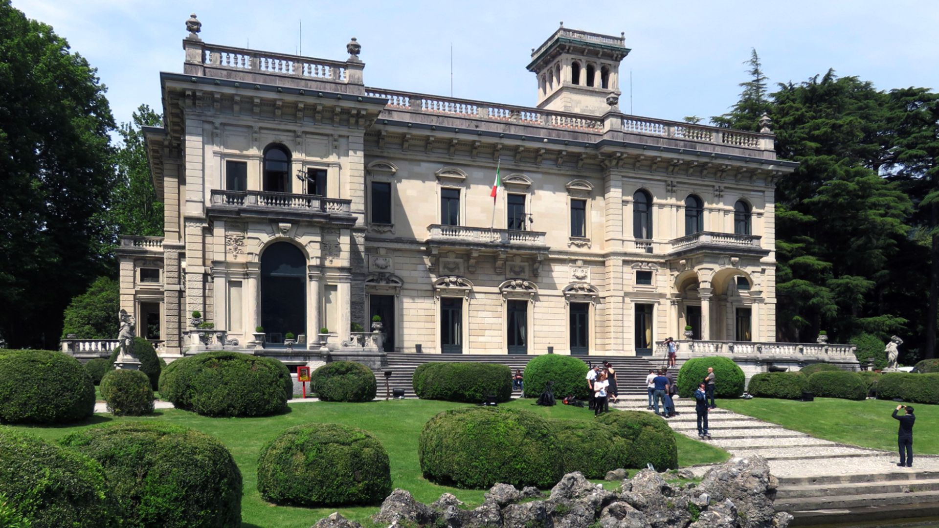 File:Villa Erba 004.JPG