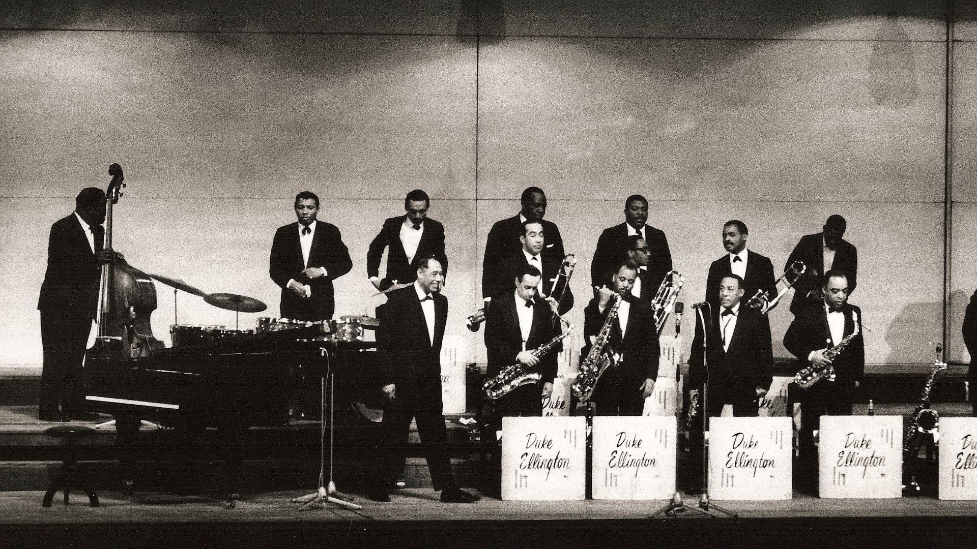 File:Duke Ellington Big Band.jpg