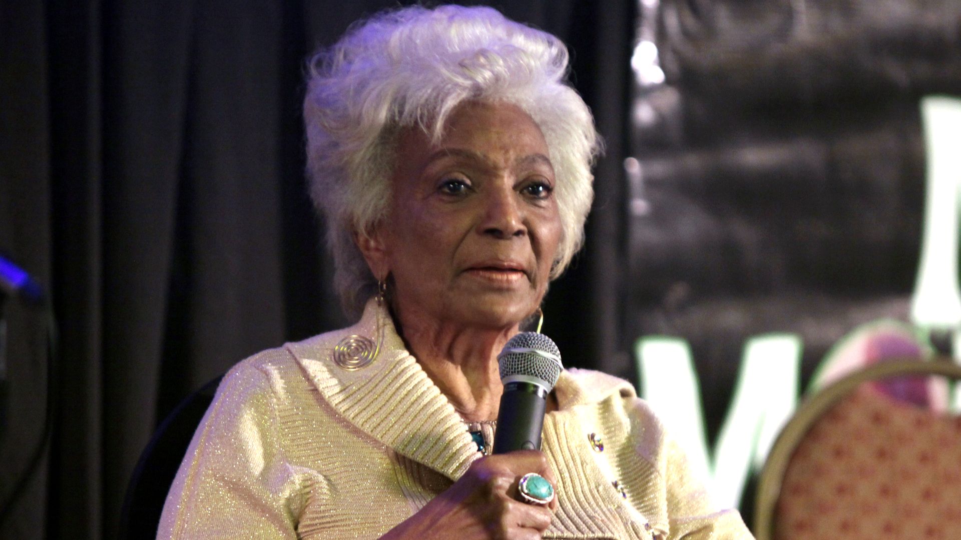 File:Nichelle Nichols (26944167252).jpg