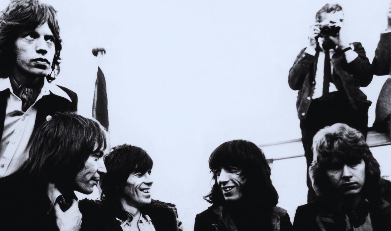 Gettyimages - 103644963, Rolling Stones HAMBURG, GERMANY - SEPTEMBER 13: (L-R) Mick Jagger, Charlie Watts, Keith Richards, Bill Wyman and Mick Taylor of the Rolling Stones pose for a group portrait at a press call on 13th Spetember 1970 in Hamburg, Germany.