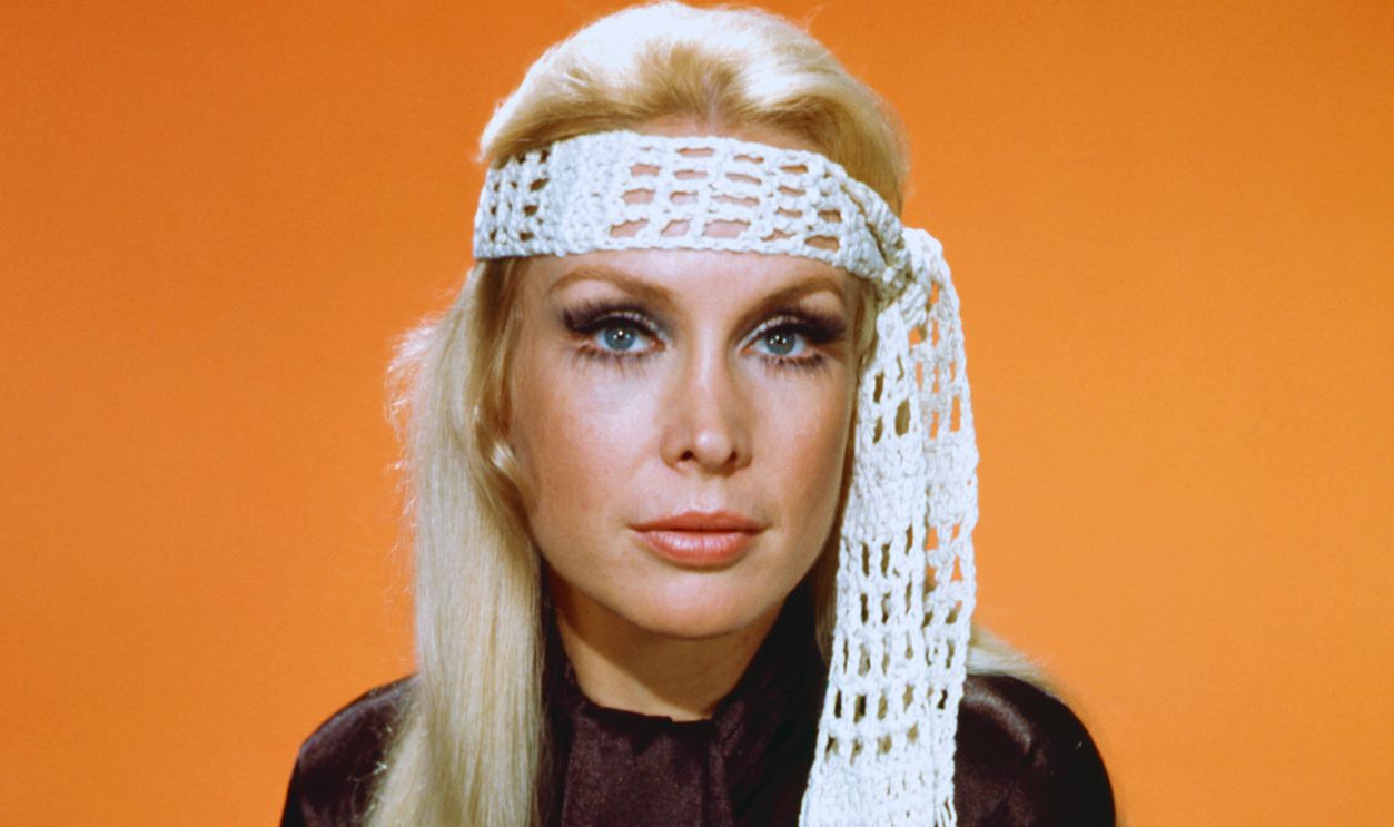 Gettyimages - 1024996634, Barbara Eden American actress Barbara Eden wearing a crocheted headband, circa 1970. 