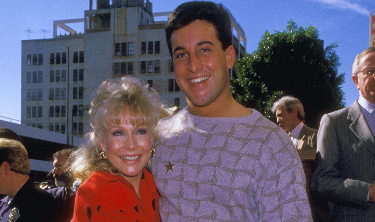 Gettyimages - 76172841, Ron Galella Archive - File Photos HOLLYWOOD - NOVEMBER 17: Actress Barbara Eden and son Matthew Ansara attend the 