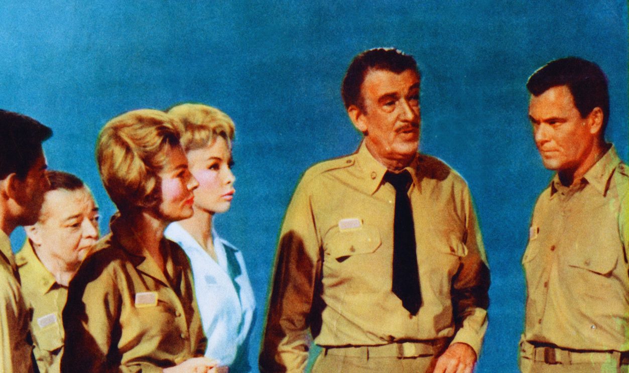 Gettyimages - 1262786900, Voyage To The Bottom Of The Sea Kino. Voyage to the Bottom of the Sea, USA, 1961, aka: Unternehmen Feuergürtel, Regie: Irwin Allen, Darsteller: Barbara Eden, Joan Fontaine, Michael Ansara, Peter Lorre. 