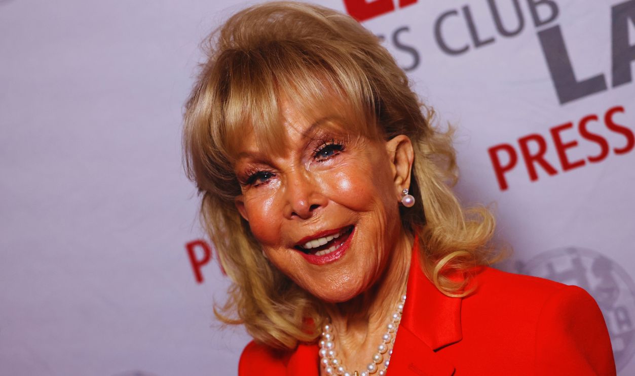 Gettyimages - 1829700953, 16th Annual National Arts & Entertainment Journalism Awards Gala LOS ANGELES, CALIFORNIA - DECEMBER 03: Barbara Eden attends the 16th Annual National Arts & Entertainment Journalism Awards Gala at Millennium Biltmore Hotel Los Angeles on December 03, 2023 in Los Angeles, California. 
