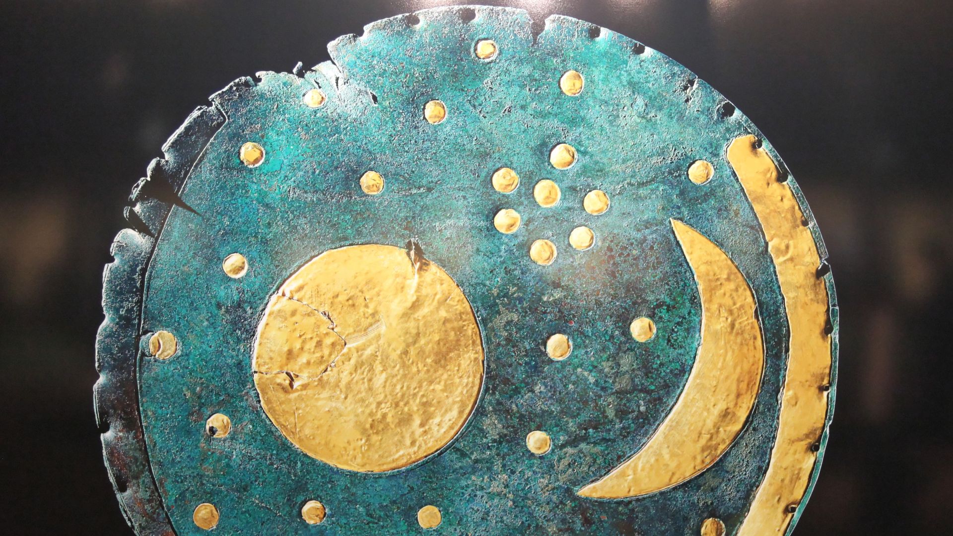 File:Oberhausen - Gasometer - Nebra sky disk.jpg