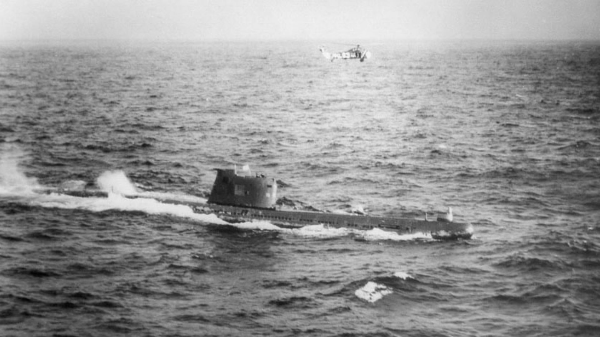 File:Soviet b-59 submarine.jpg