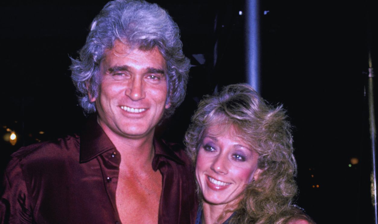 Gettyimages - 139571045, Michael Landon and girlfriend Cindy Clerico Sighting at the Sherry Netherlands Hotel NEW YORK CITY - NOVEMBER 21: Actor Michael Landon and girlfriend Cindy Clerico on November 21, 1982 pose for photographs outside the Sherry Netherlands Hotel in New York City.