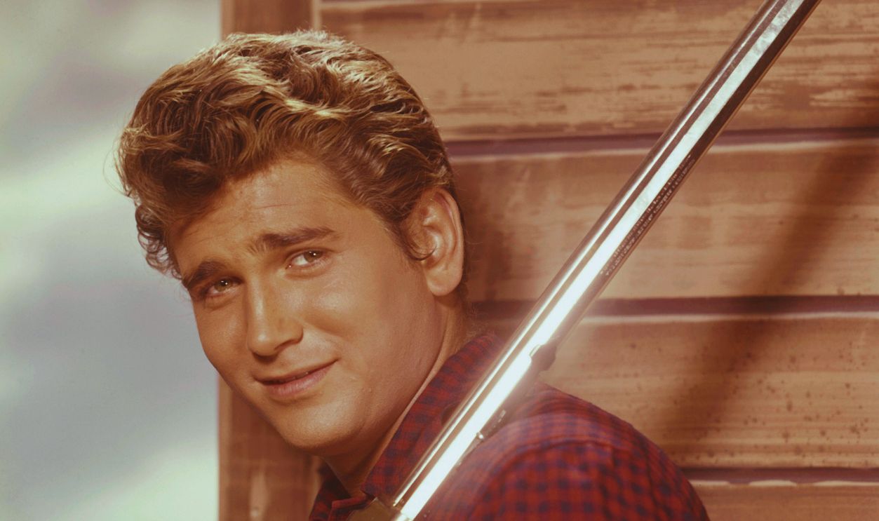 Gettyimages - 1435831310, Bonanza Michael Bonanza Michael Landon as Little Joe holding rifle in a publicity pose for the classic TV Western.