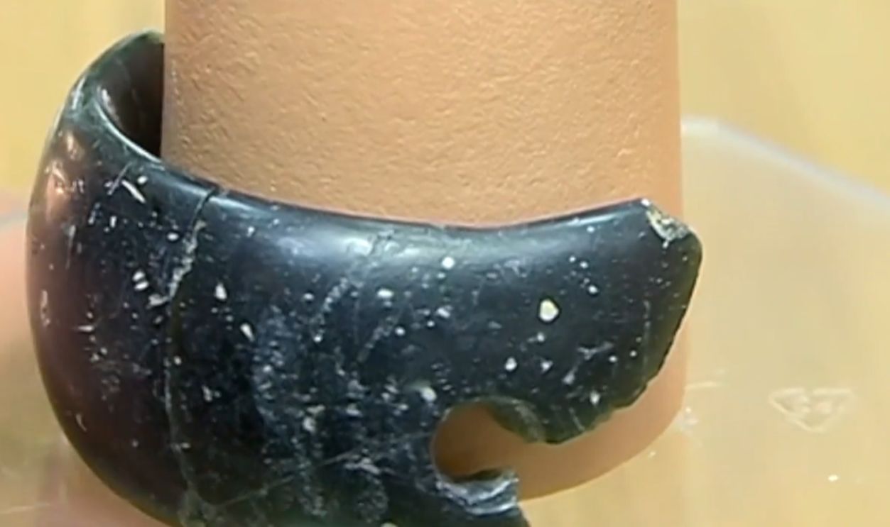 Untitled Design - 2025-08-27T190927.440