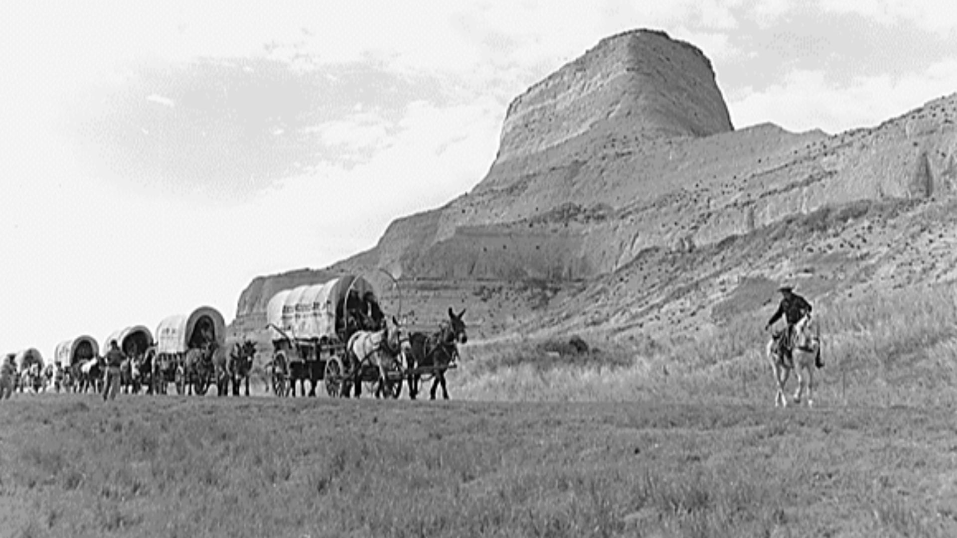 File:Oregon Trail reenactment at Scotts Bluff.gif