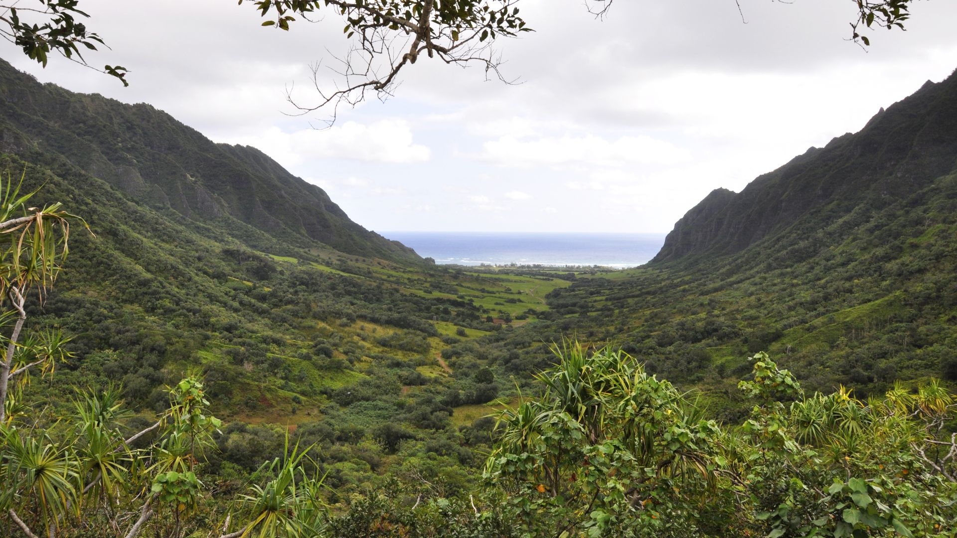 File:Kualoa Ranch (alternative).jpg