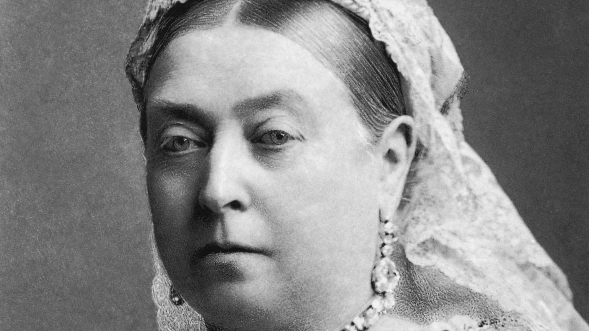 File:Queen Victoria by Bassano.jpg