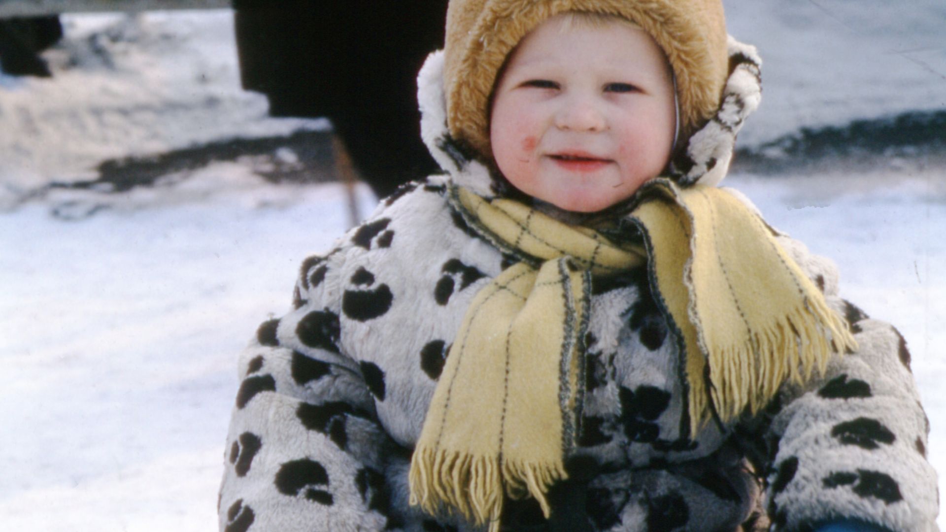 File:Child on a Sled Moscow 1964.jpg
