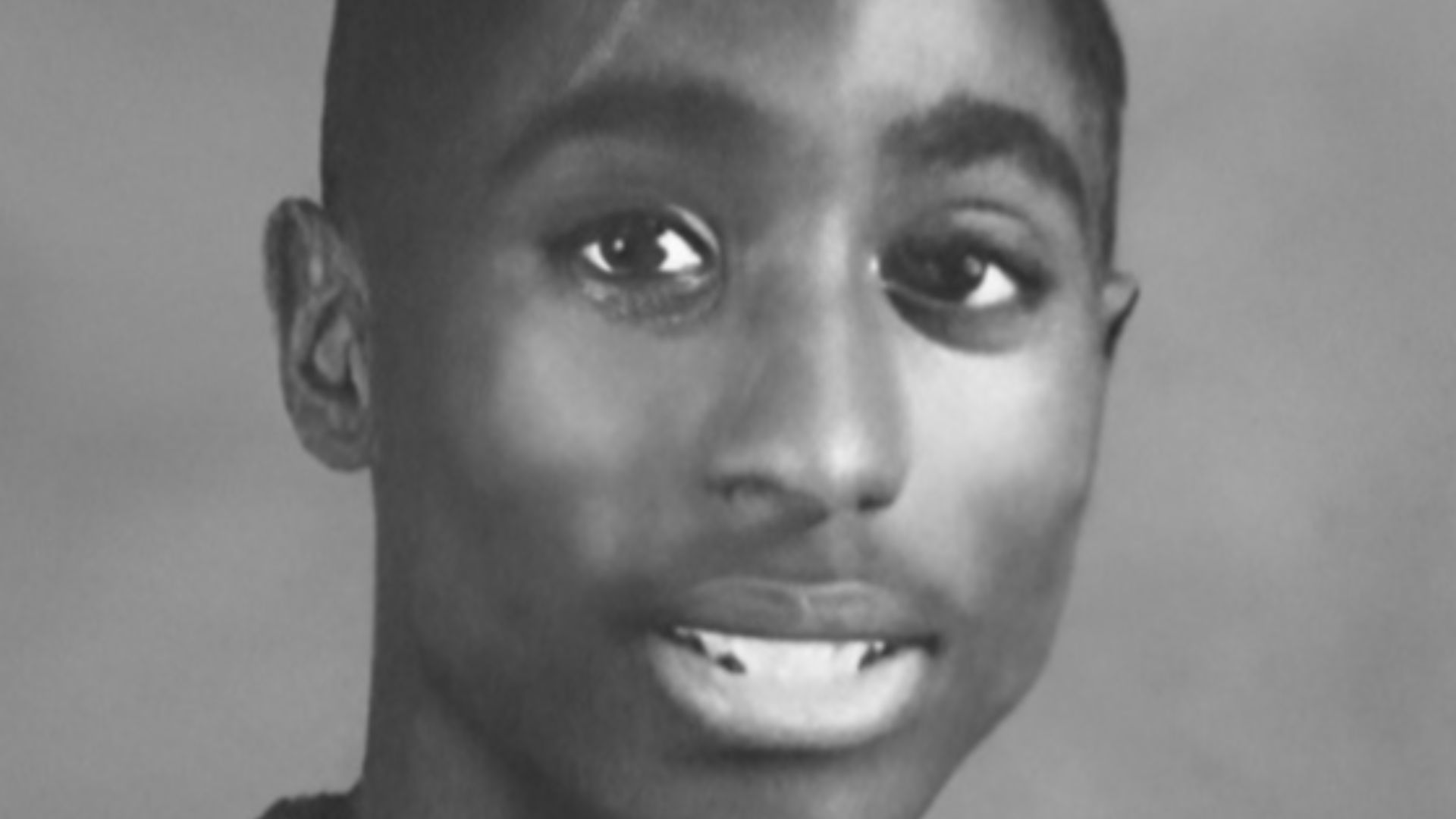 File:Tupac Shakur in high school.jpg