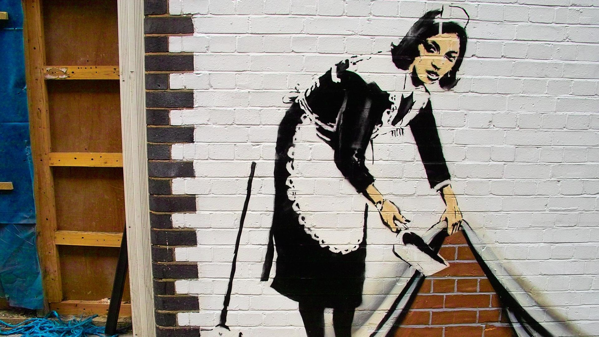 File:Banksy - Sweep at Hoxton.jpg