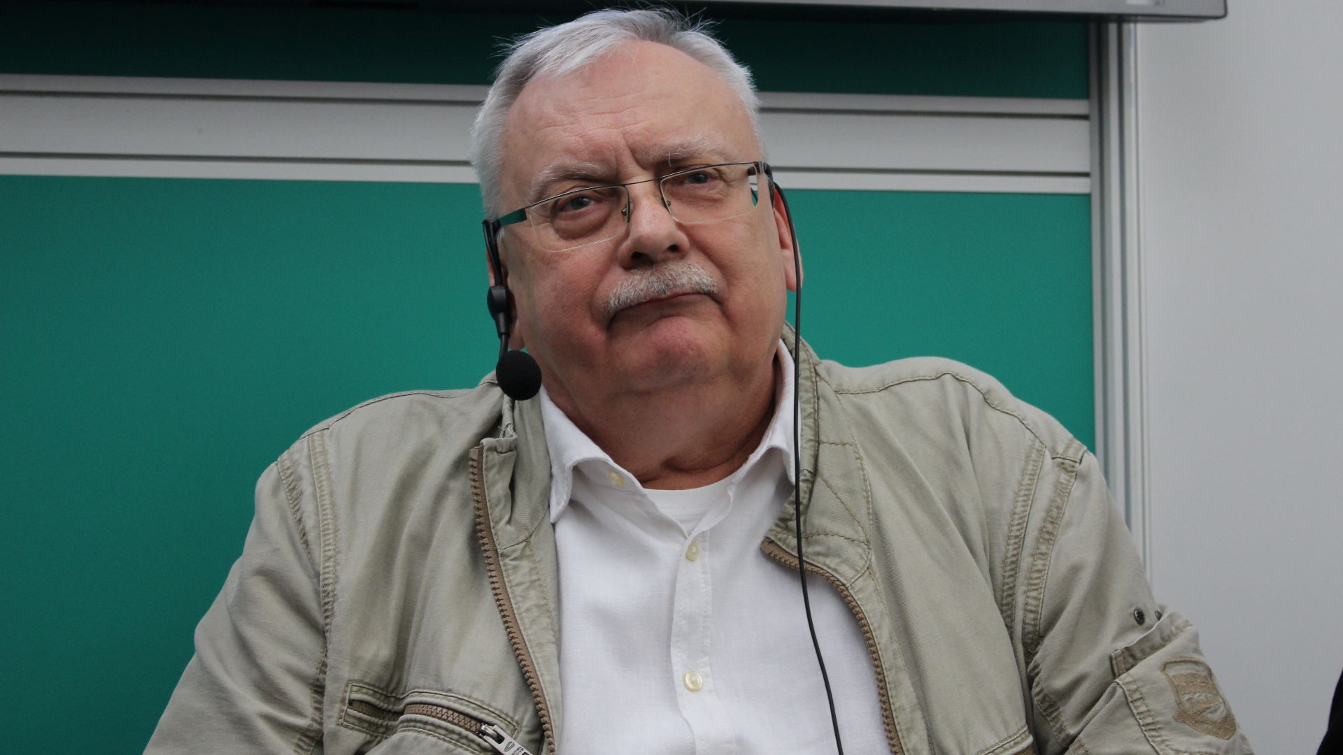 File:Andrzej Sapkowski (Le Sorceleur, The Witcher) - 33432931916.jpg