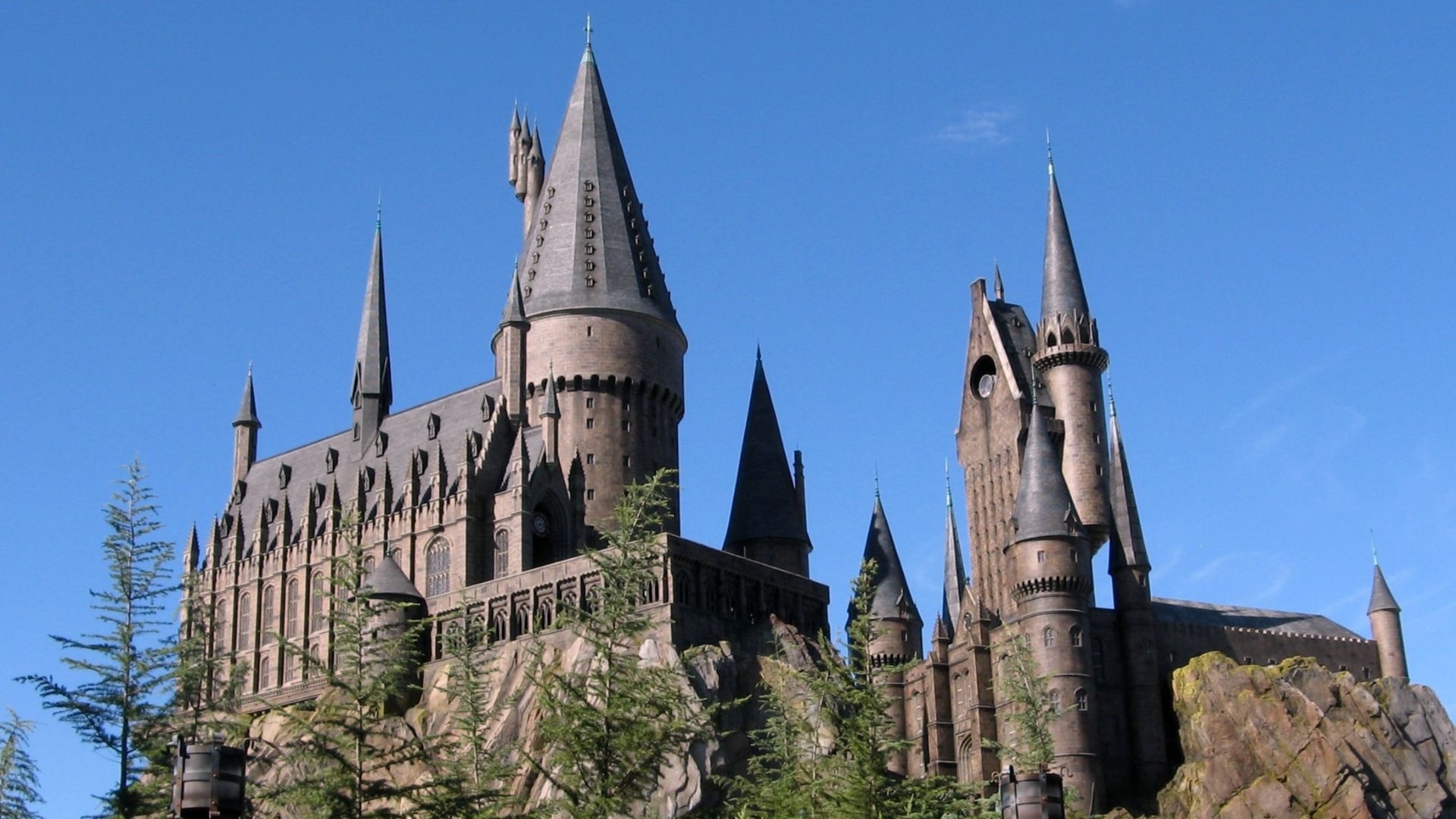 File:Wizarding World of Harry Potter Castle.jpg