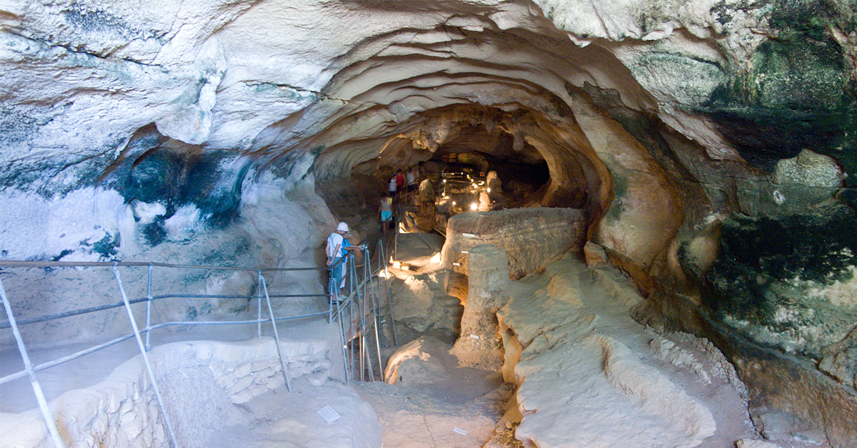 Stone Age Hunter-Gatherers Crossed The Mediterranean In Canoes To Reach Malta