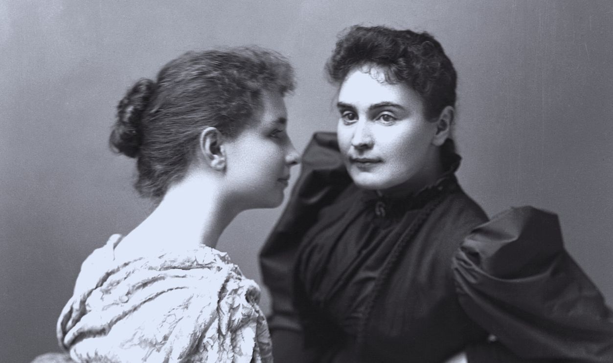 Gettyimages - 615288756, Helen Keller With Anne Sullivan Helen Keller With Anne Sullivan