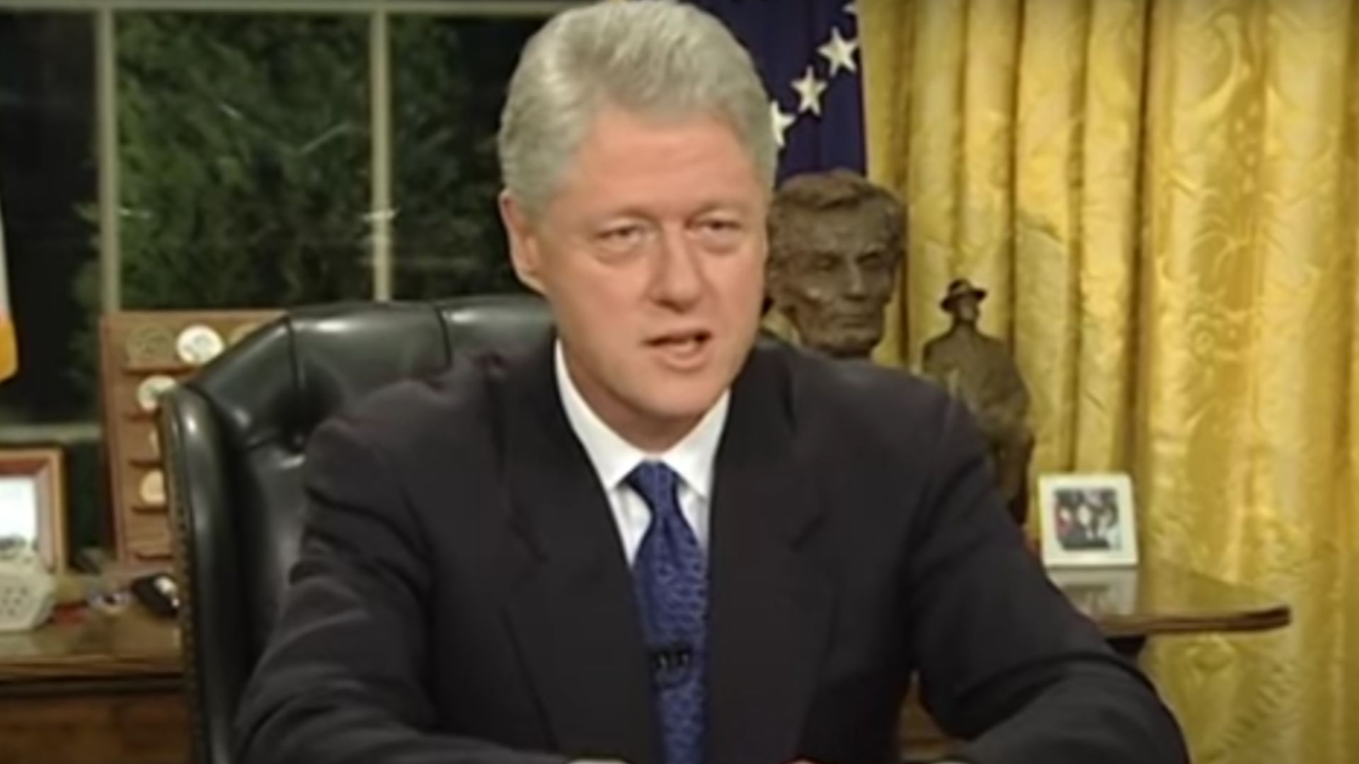 File:Bill Clinton Farewell Address 2001.png