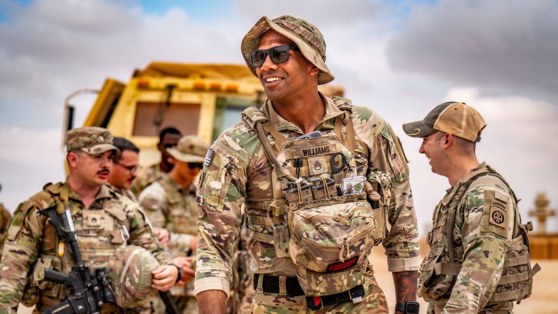 File:Echo Company Promotion (8374098).jpg