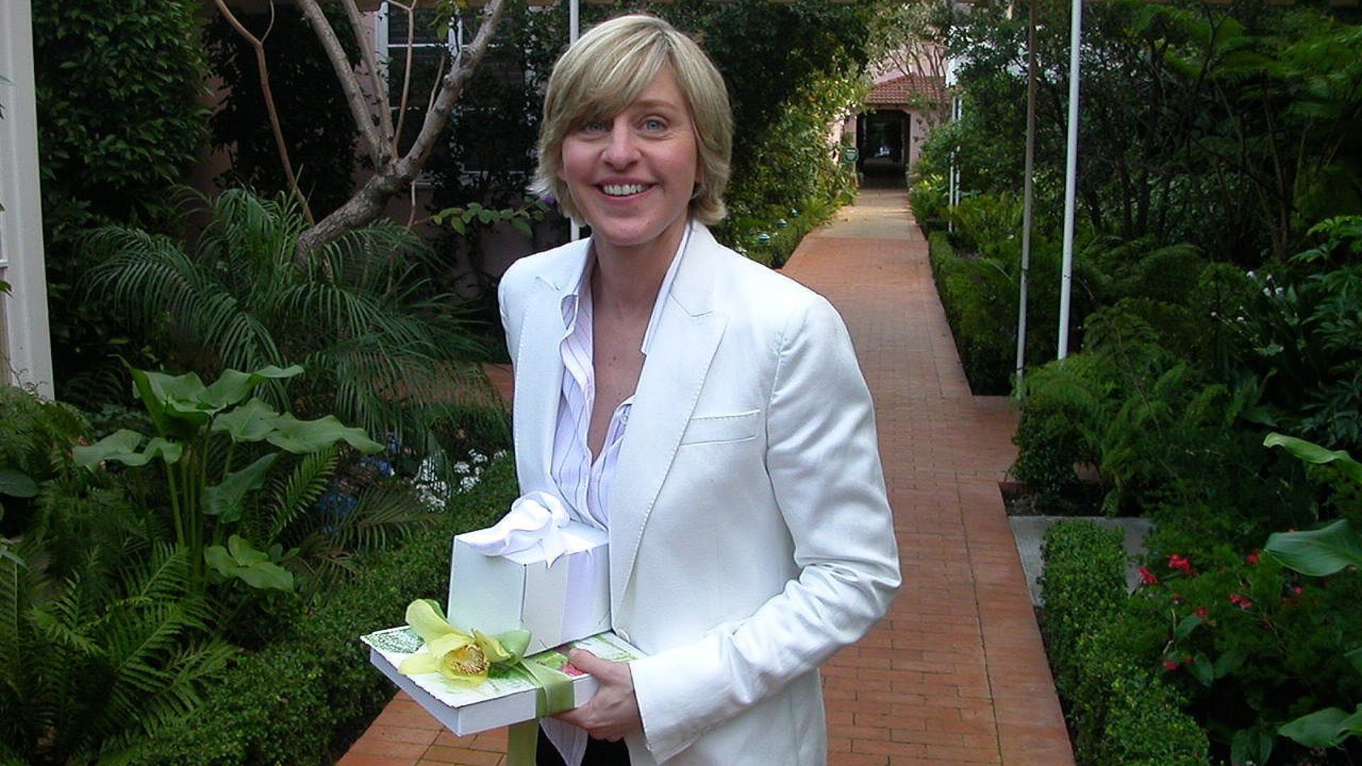 File:Ellen DeGeneres.jpg